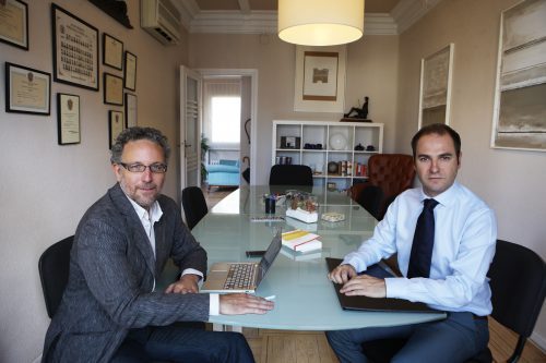 Puedes seguir la actualidad de nuestro Bufete en www. 1 C9D9667f copia e1587468613853