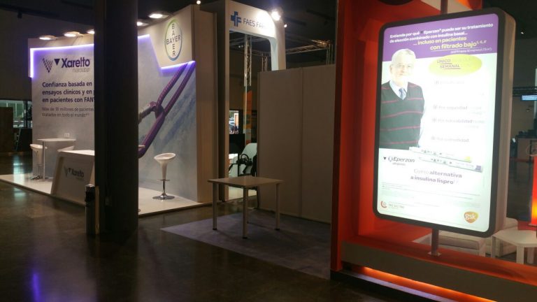 Las víctimas de la talidomida «expulsan» a su fabricante, Grünenthal, de un congreso médico