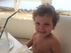 Familia del niño muerto tras vacunación de la varicela: "La Administración sanitaria nos está maltratando" 2 Alejandro vacunas Varivax2